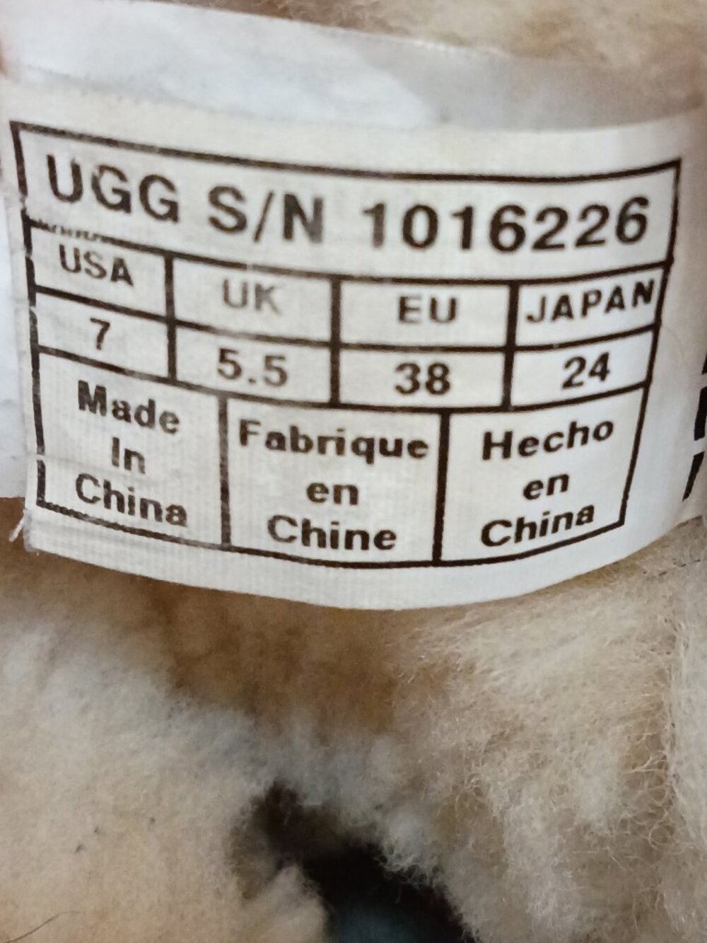 UGG Bailey Button II Chestnut Suede Shearling Boots Women’s Size 7 - Picture 7 of 7